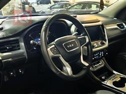 جي ام سي اكاديا